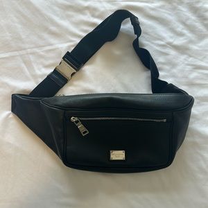 Dolce and Gabbana belt Bag